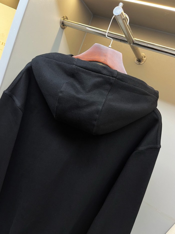 Burberry Sweatshirts 011