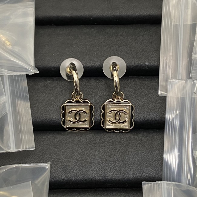 Chanel Earring 063