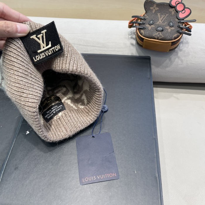 LV Knitted hats 002
