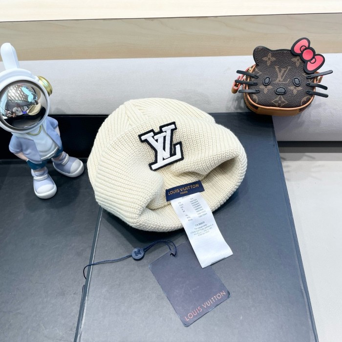 LV Knitted hats 001