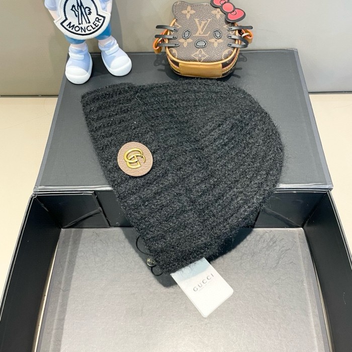 Gucci Knitted hats 002