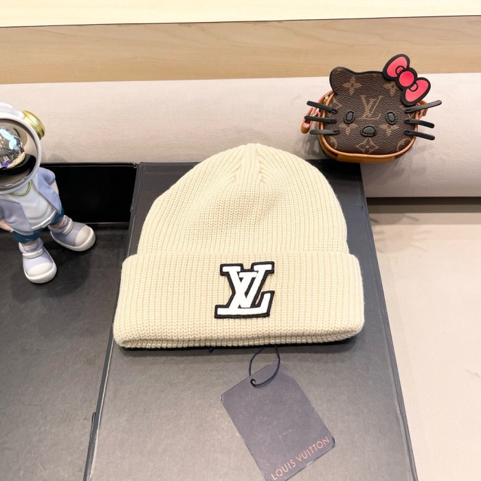 LV Knitted hats 001