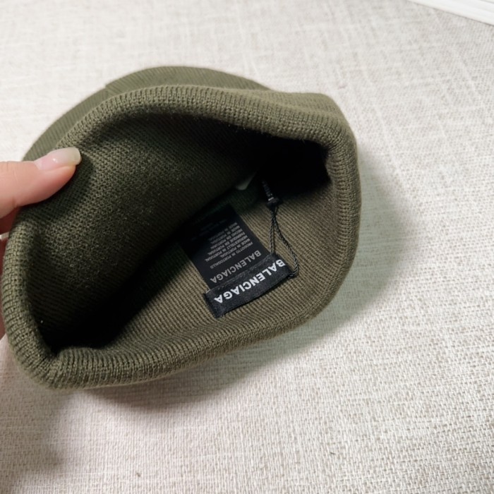 Balenciaga Knitted hats 004