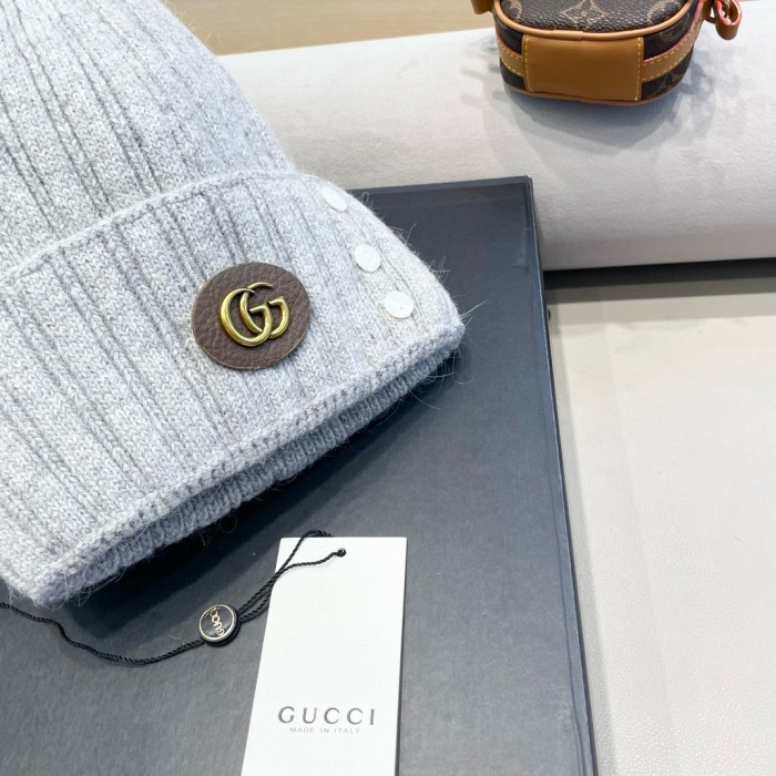 Gucci Knitted hats 001
