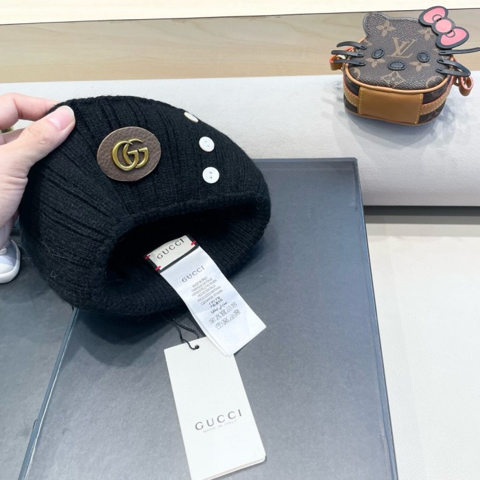 Gucci Knitted hats 001