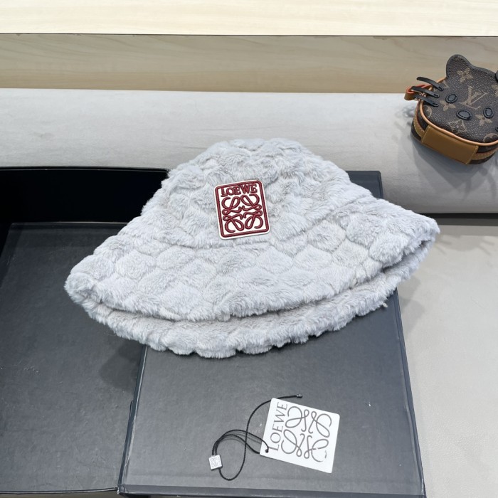 Loewe Knitted hats 001