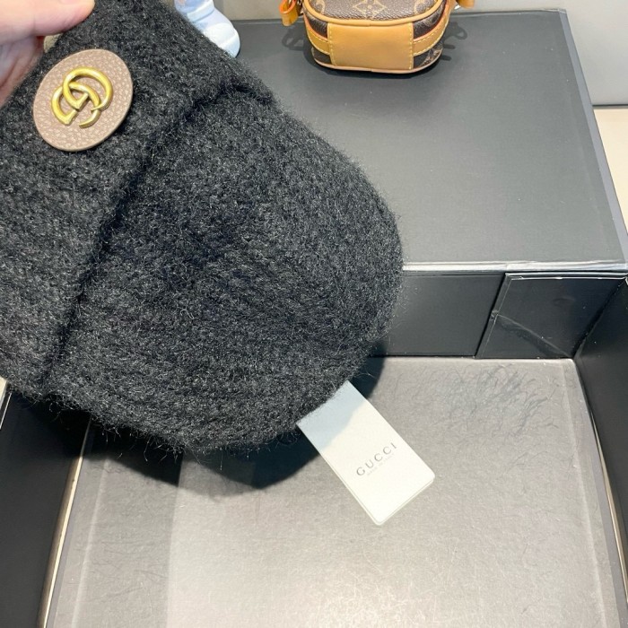 Gucci Knitted hats 002