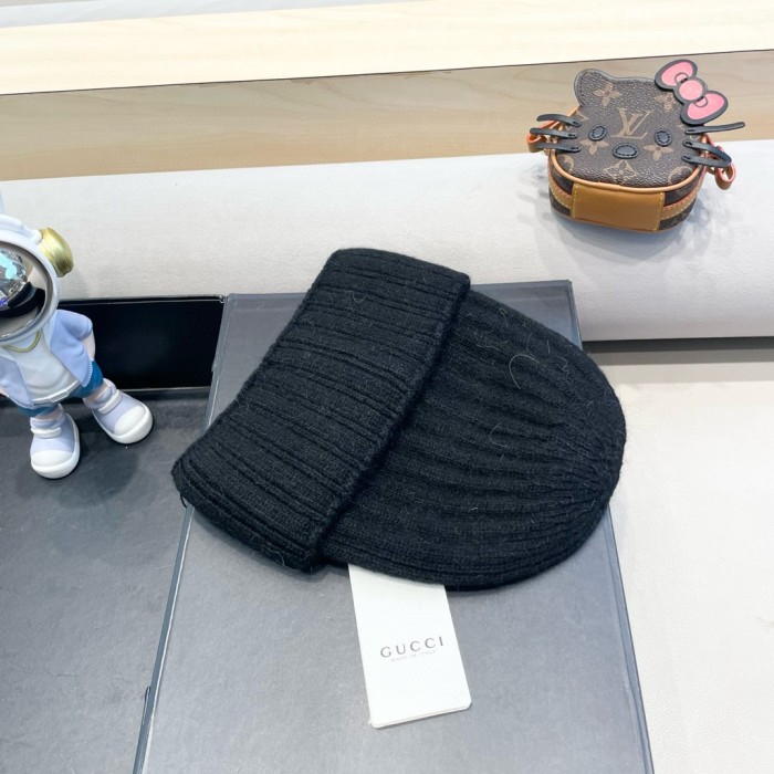 Gucci Knitted hats 001