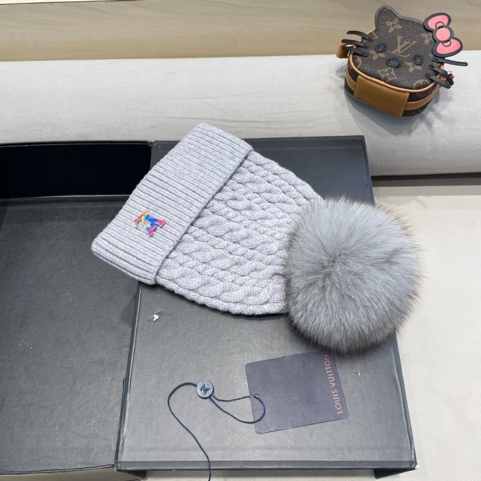 LV Knitted hats 003