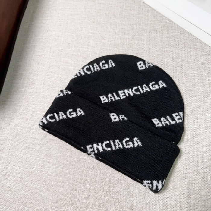 Balenciaga Knitted hats 003
