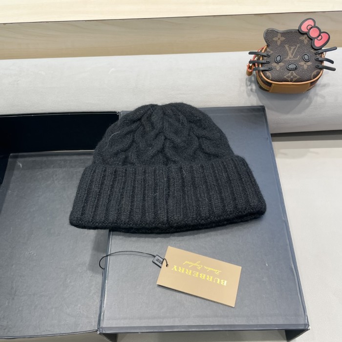 Burberry Knitted hats 002