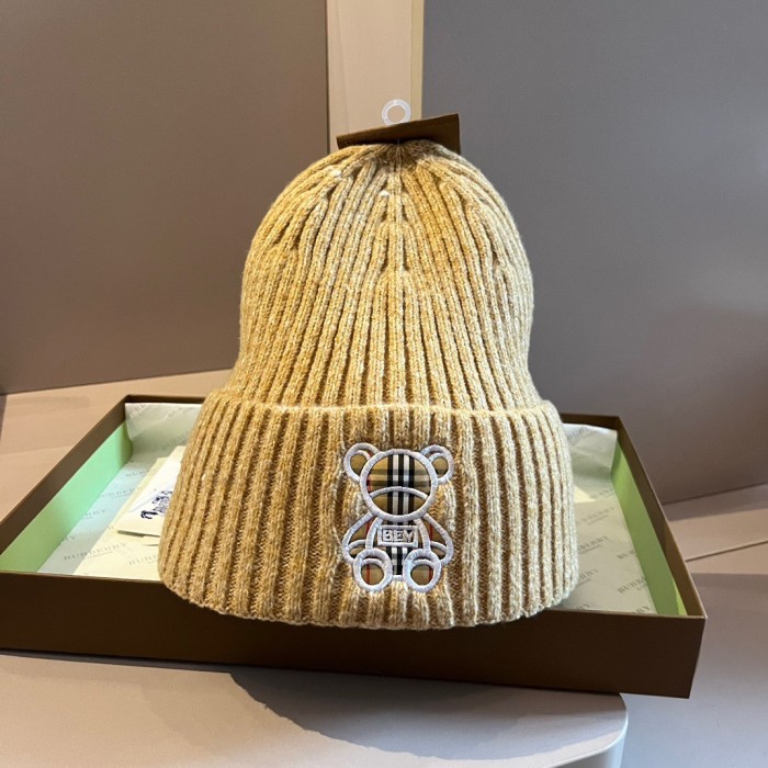Burberry Knitted hats 001