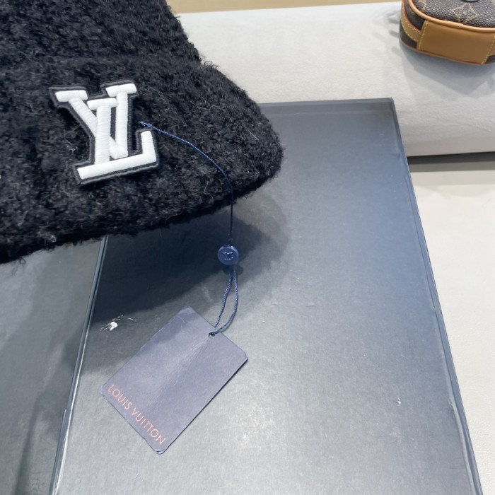 LV Knitted hats 004