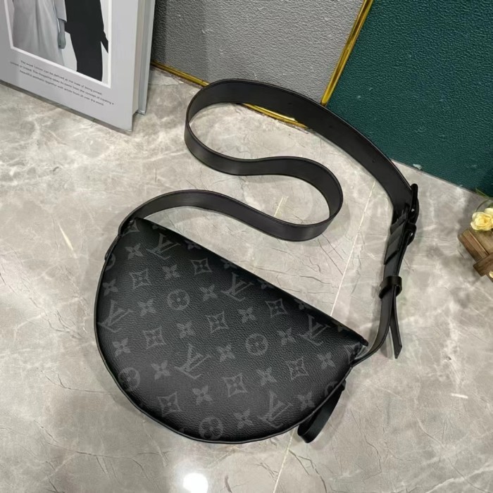 LV Moon Crossbody Bag M23835 XX051 24.5cm