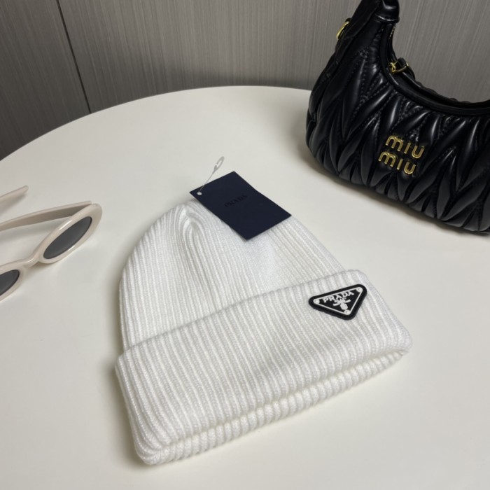 Prada Knitted hats 001