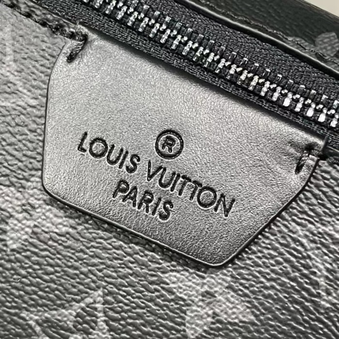 LV Moon Crossbody Bag M23835 XX051 24.5cm