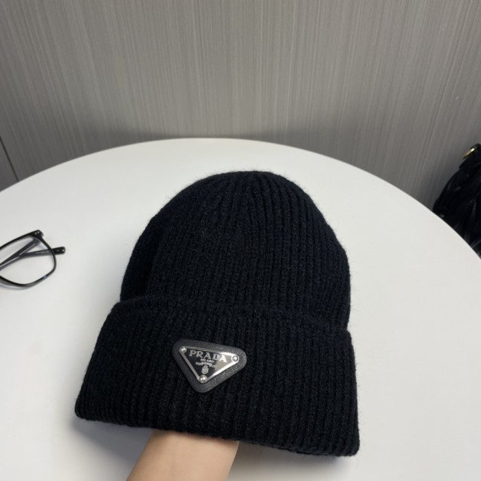 Prada Knitted hats 003