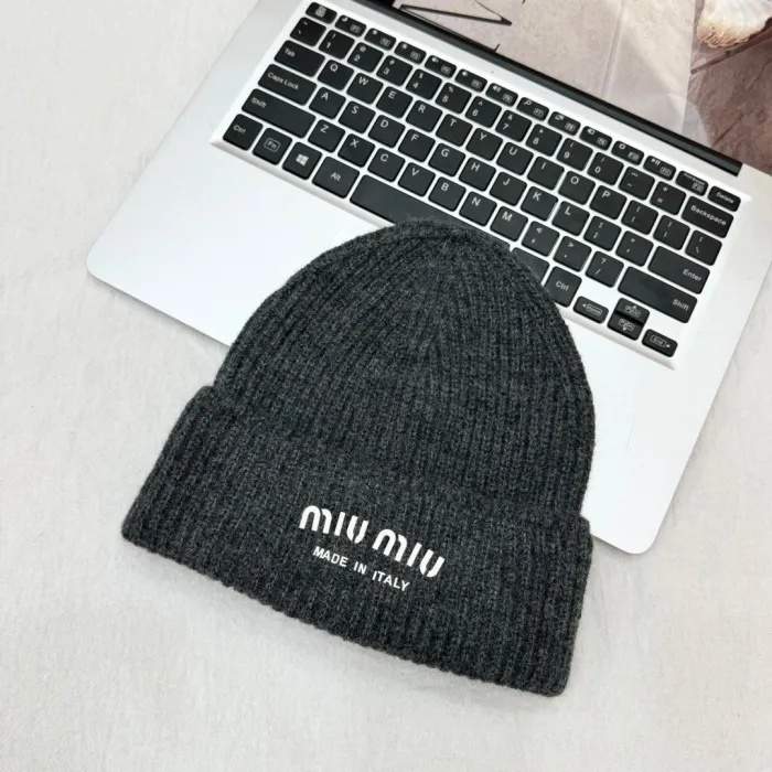 Miu Miu Knitted hats 007