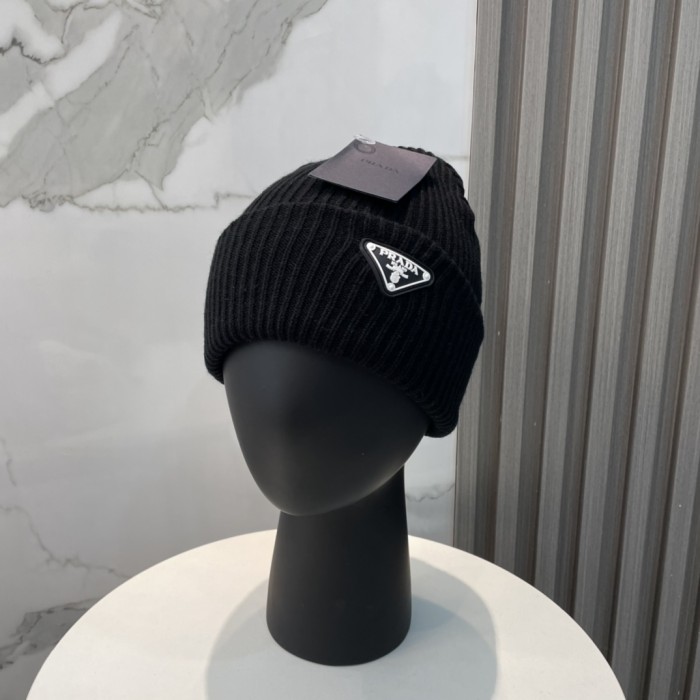 Prada Knitted hats 001