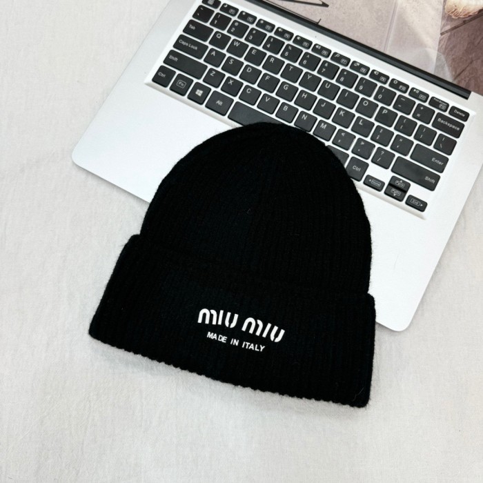 Miu Miu Knitted hats 007