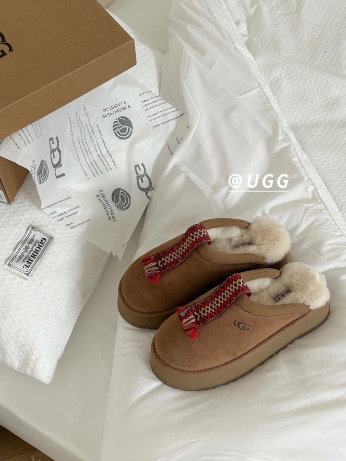 UGG shoes 046 HL022