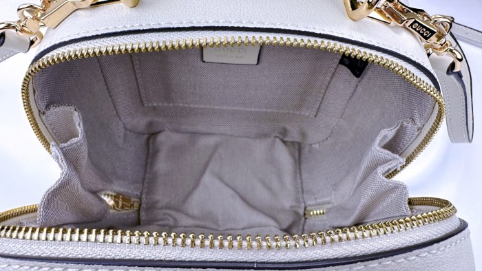 Gucci Blondie Handbag 744434 BM061 17cm