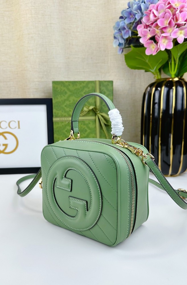 Gucci Blondie Handbag 744434 BM061 17cm