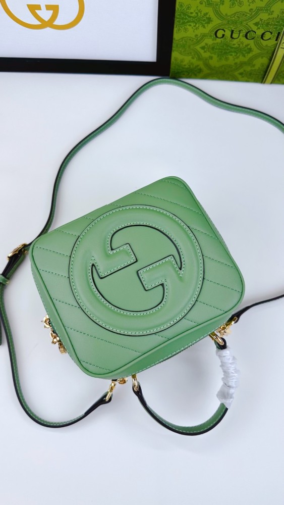 Gucci Blondie Handbag 744434 BM061 17cm