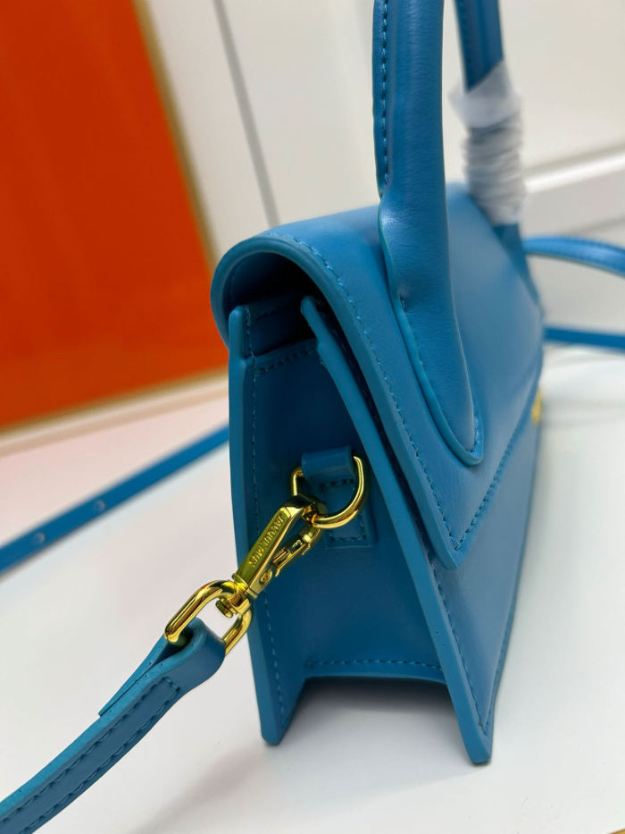 JACQUEMUS Shoulder Bag JS336 LM012 22cm