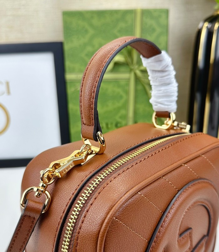 Gucci Blondie Handbag 744434 BM061 17cm