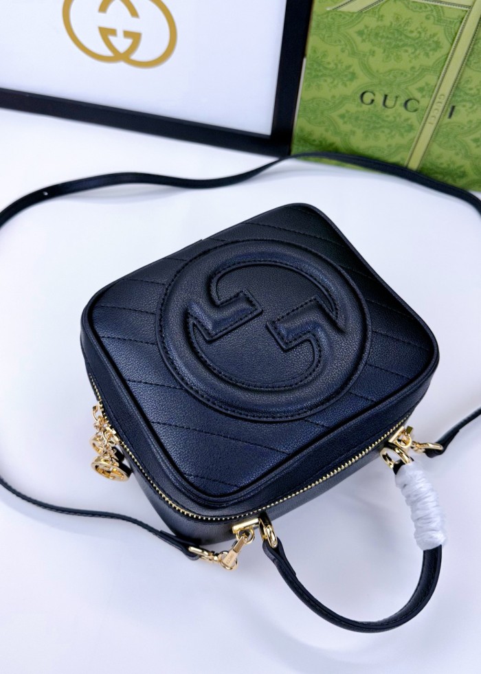 Gucci Blondie Handbag 744434 BM061 17cm