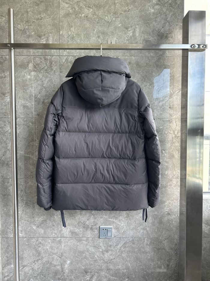Canada Goose Down Jacket 2058 FYZ006