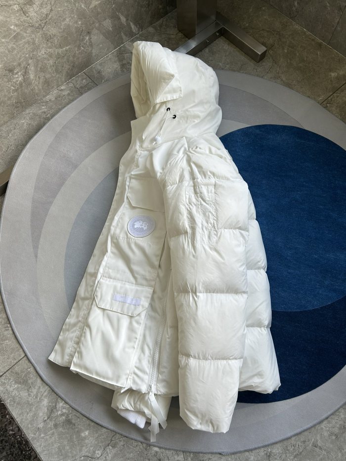 Canada Goose Down Jacket 2058 FYZ006