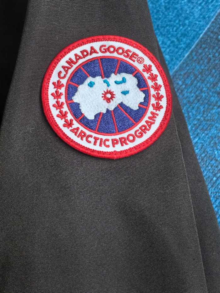Canada Goose Down Jacket 2429 FYZ053