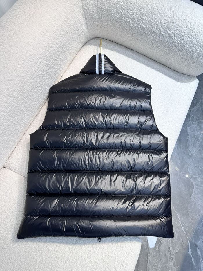 Canada Goose Down vest E2229 FYZ003