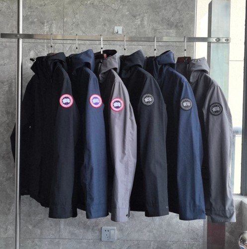 Canada Goose Down Jacket 2429 FYZ053