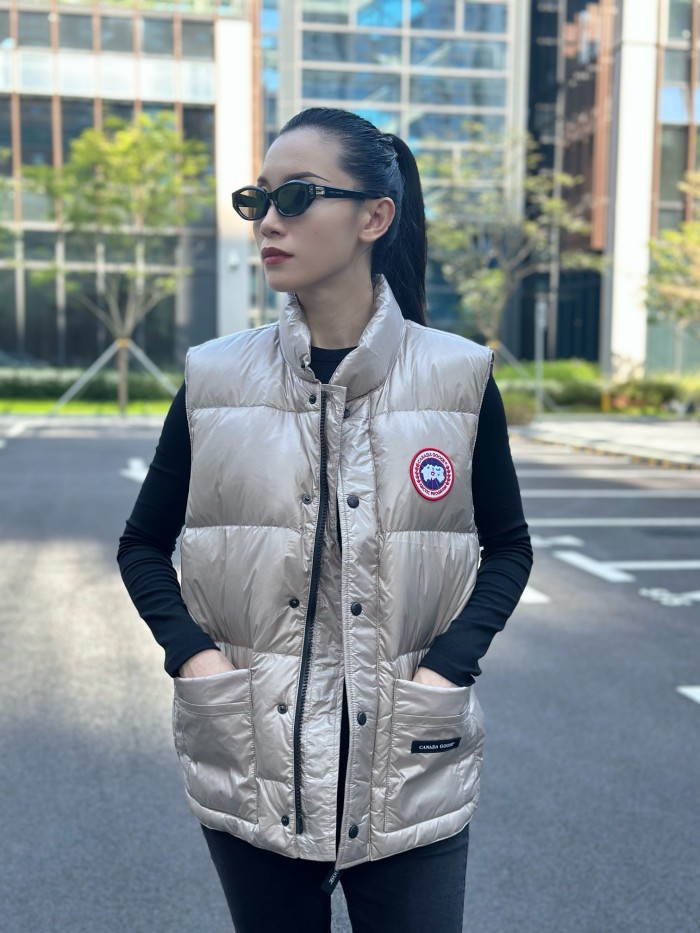 Canada Goose Down vest 10 FYZ052