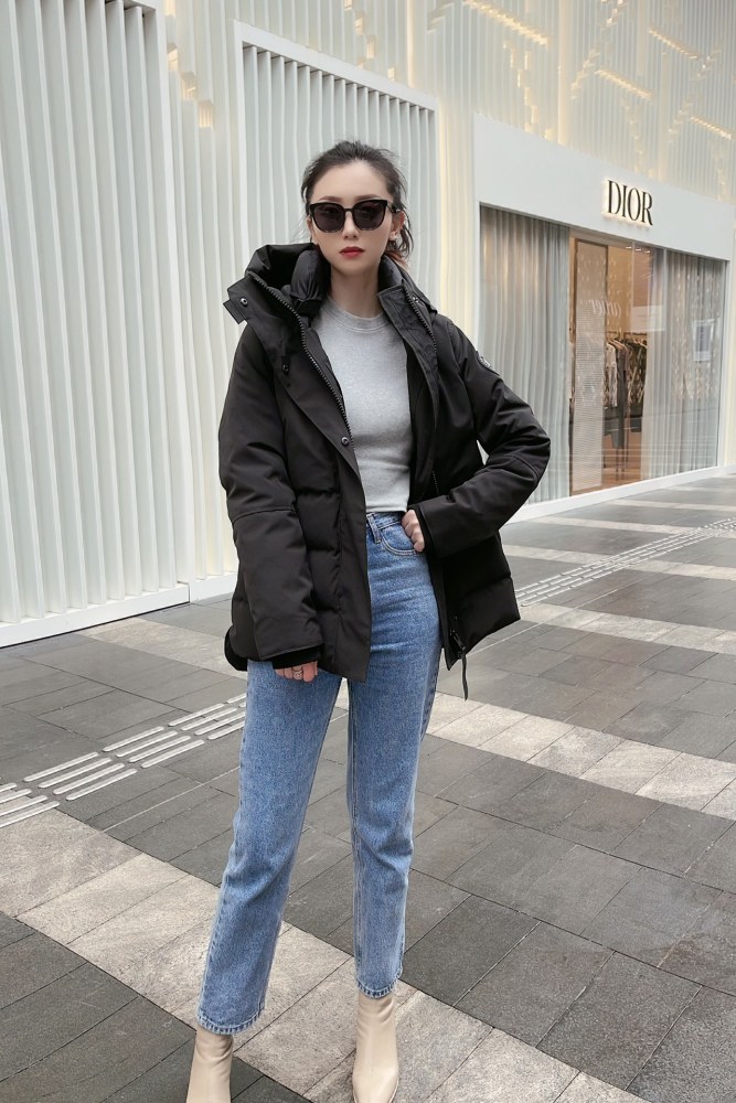 Canada Goose Down Jacket 35 FYZ055