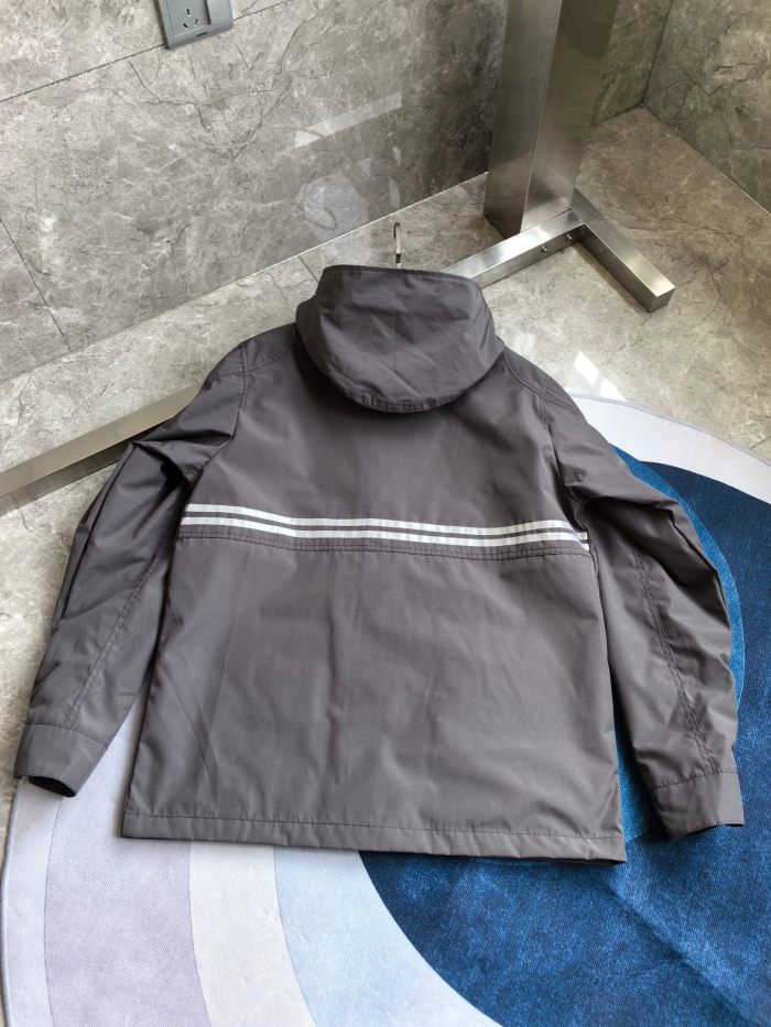 Canada Goose Down Jacket 2429 FYZ053