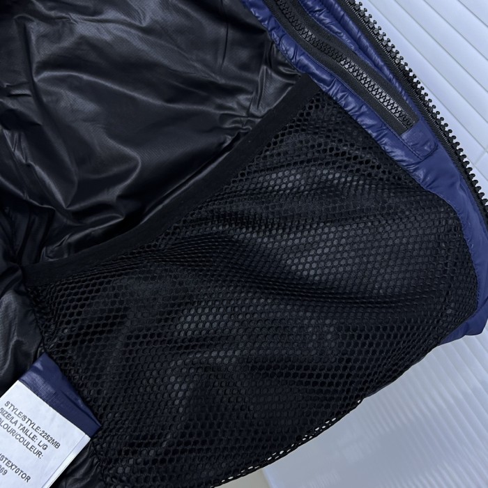 Canada Goose Down Jacket E3 FYZ004