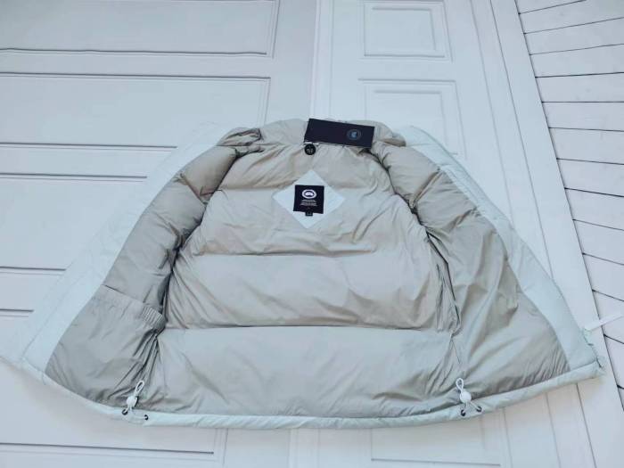 Canada Goose Down vest E1 FYZ062