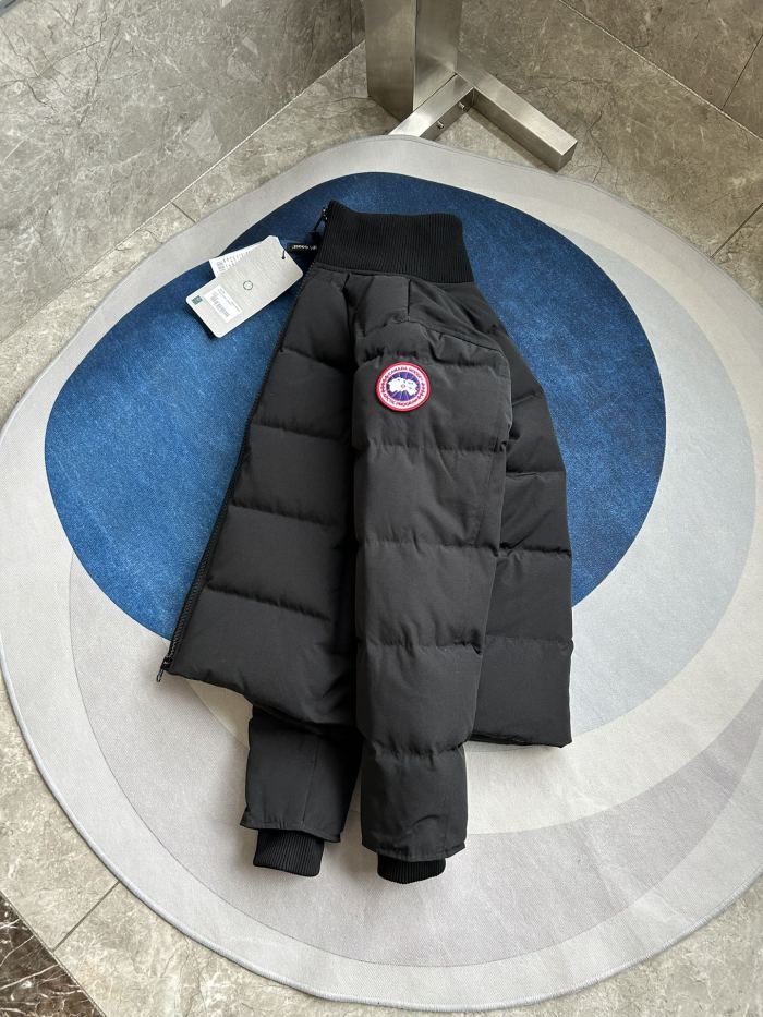 Canada Goose Down Jacket E42 FYZ024