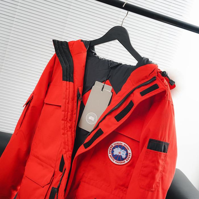 Canada Goose Down Jacket E08 FYZ056