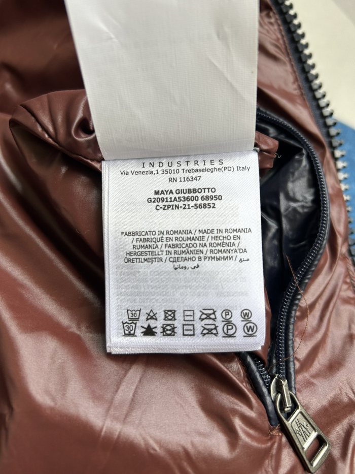 Moncler Down Jacket M92 FYZ053