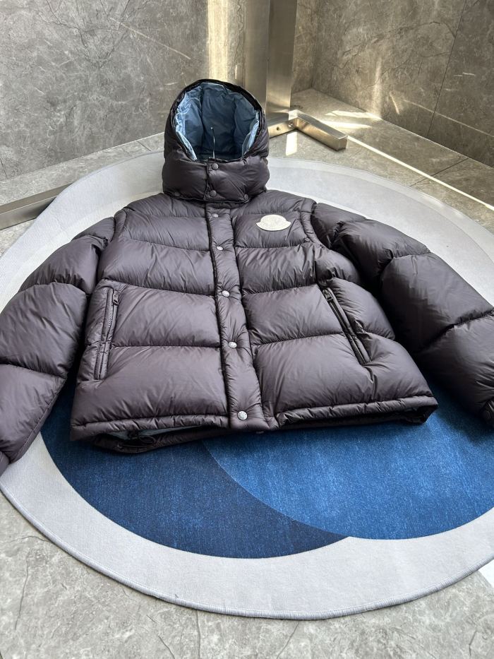 Moncler Down Jacket M2418 FYZ005