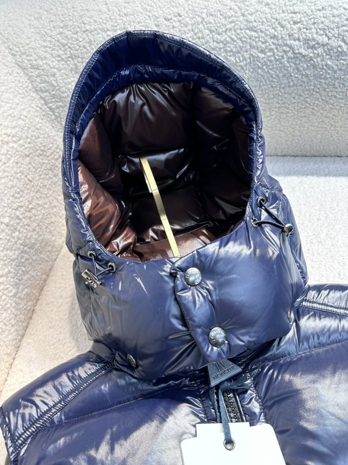 Moncler Down vest M03 FYZ083
