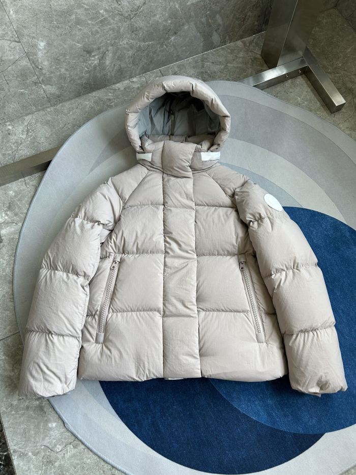 Canada Goose Down Jacket 2602LB FYZ084