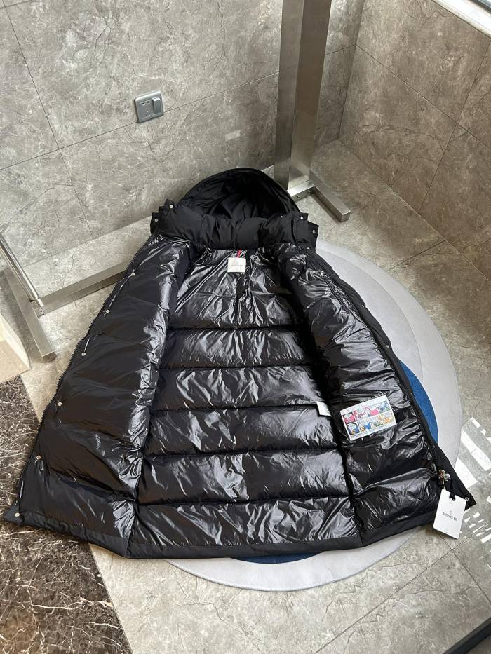 Moncler Down Jacket M2416 FYZ054
