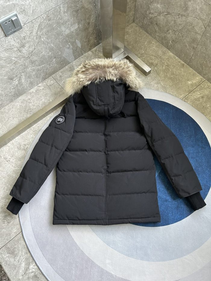 Canada Goose Down Jacket E33 FYZ086