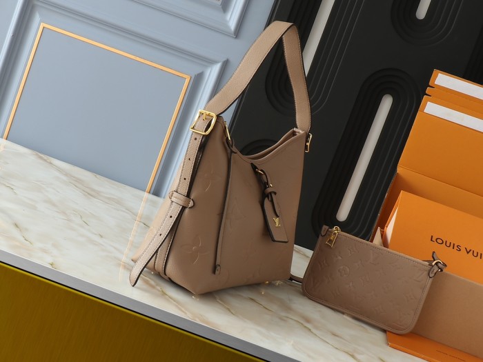 LV CarryAll Handbag M24141 LM061 29cm
